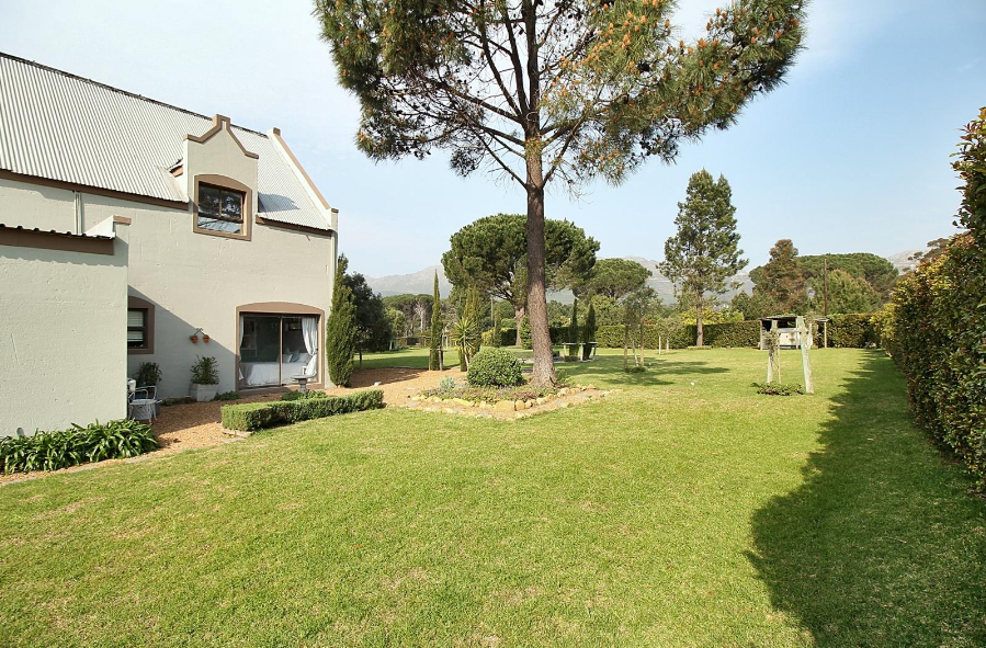 5 Bedroom Property for Sale in High Riding Country Estate Western Cape